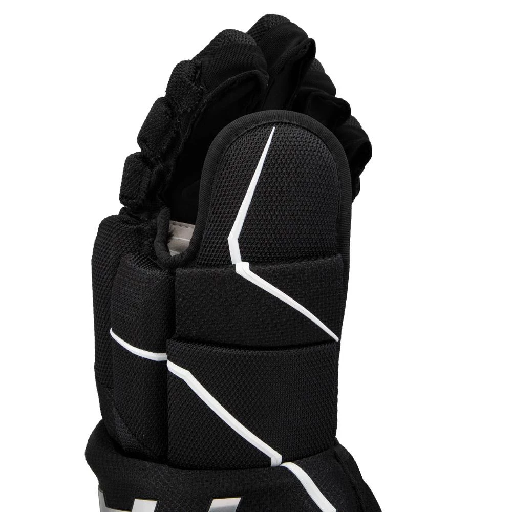 TRUE Catalyst 7X Hockey Gloves - Junior 6 TRUE Catalyst 7X Hockey Gloves - Junior - Image 4